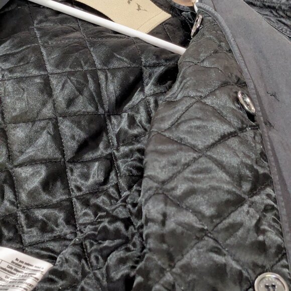 Burberry black trench coat with removable vest size 2 - Picture 7 of 7